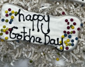 020386133682 WAGGMORE GOTCHA DAY BONES 6PK