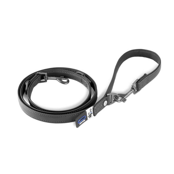 APPLE LEATHER ADJ LEASH BLK SM