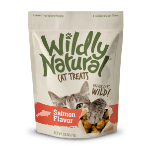 852763006207 FRUIT WILDNAT CAT SALMON 2.5OZ
