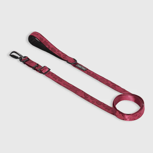 628284110392 UTILITY LEASH PLUM CAMO S/M