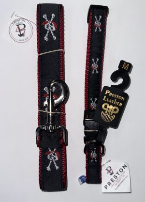 688474948235 SKULL AND CROSSBONES COLLAR